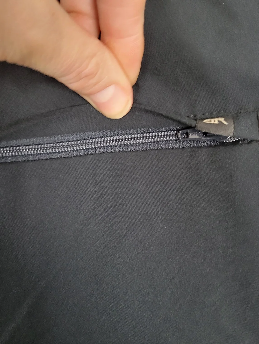 Banana Republic size item